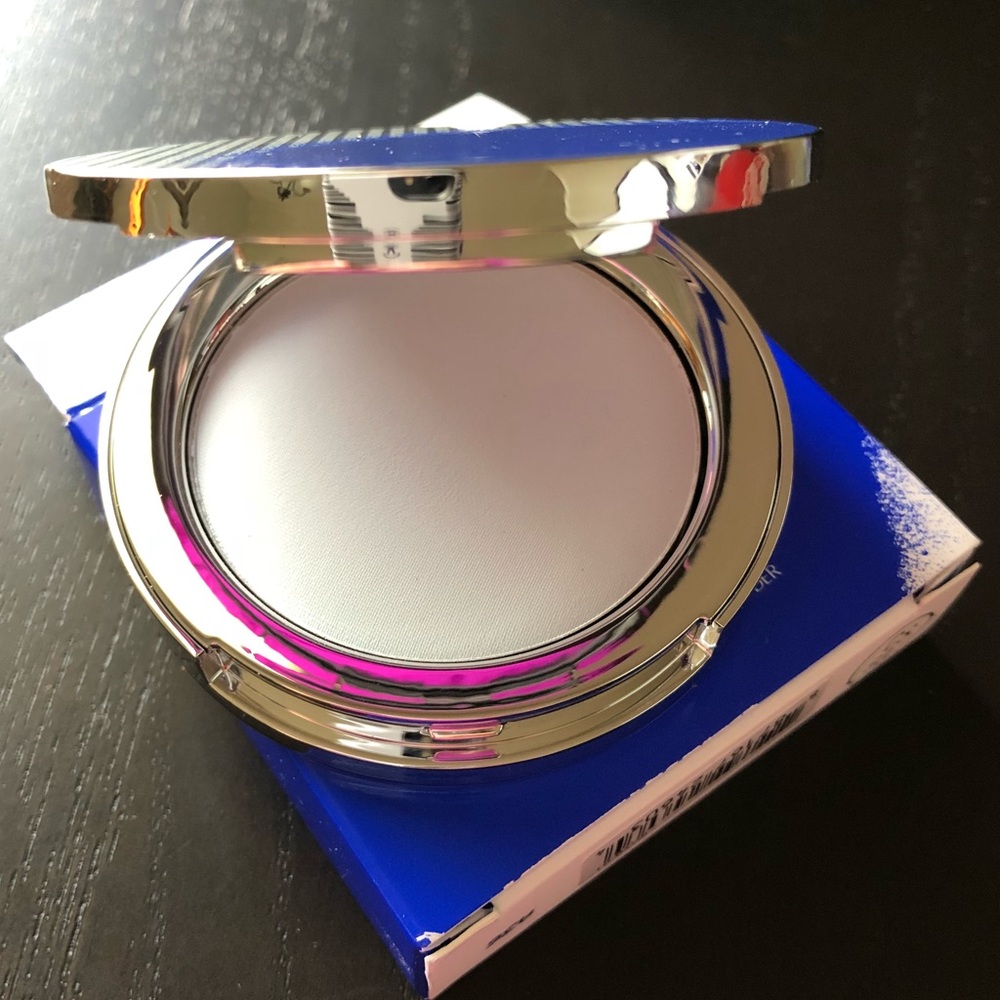 ⬇️ The Estee Edit Flash Photo Powder - Picture 4 of 5